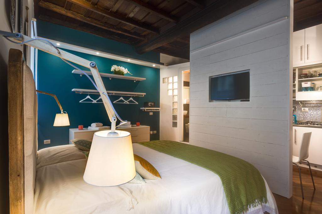 Romenjoy Colosseo Apartment *
