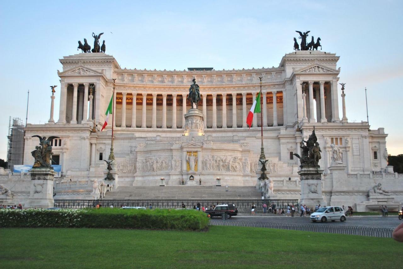 Romenjoy Colosseo Roma