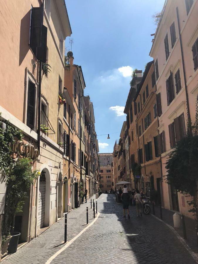 Romenjoy Colosseo Apartment *